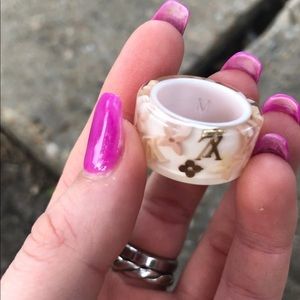 Louis Vuitton farandole ring